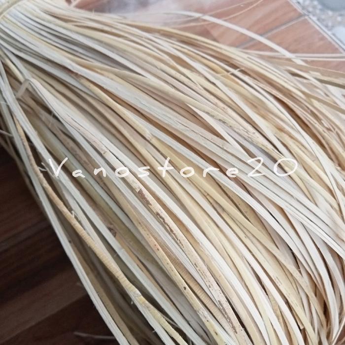 ( 5 HELAI) TALI ROTAN PERHELAI/ROTAN LESIO/TALI LESIO/KULIT ROTAN LESIO/BAHAN ANYAMAN/ROTAN ANYAMAN