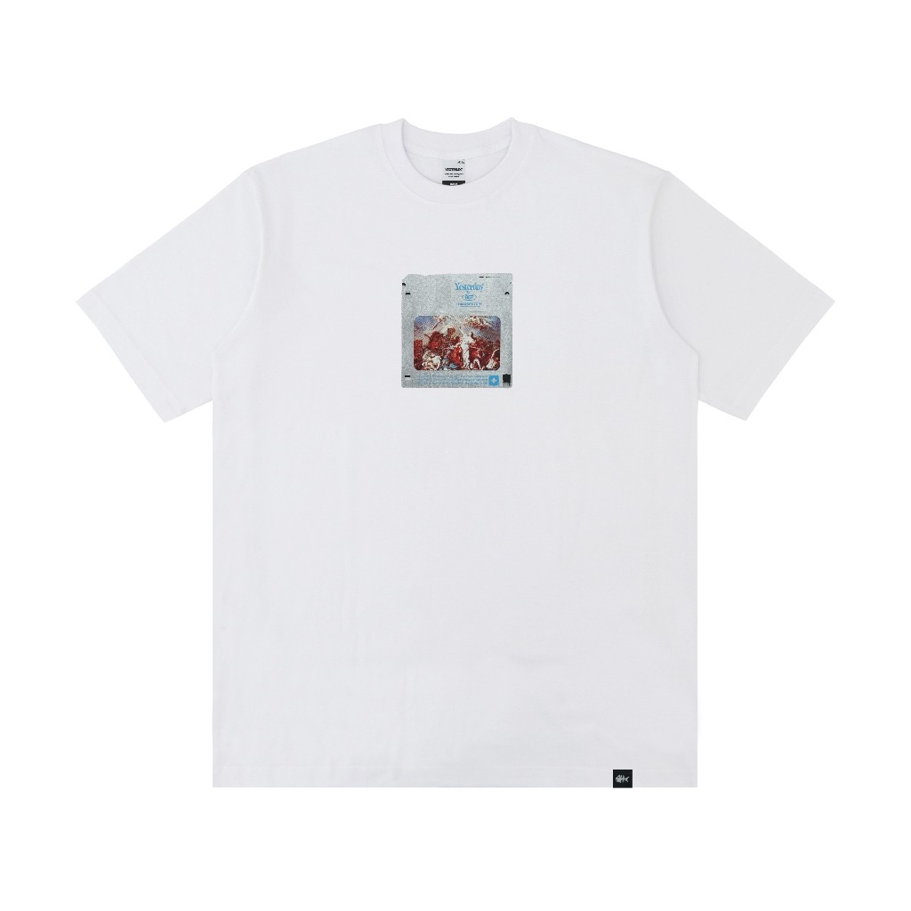 Yesterday – Baju Kaos Distro Pria Original T-Shirt Pria Cowok Keren Putih Square Original
