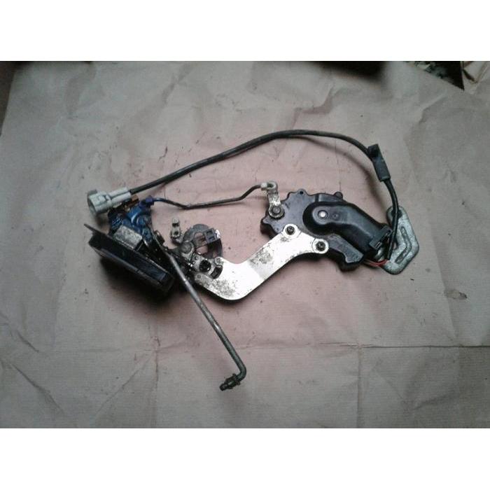 door lock suzuki baleno 2000 kanan belakang RR PASSS