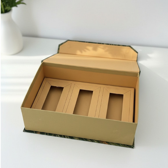 New Box Hardtop 2026 isi 3 Toples 350gr / Box Hardtop isi 3 Toples 350gr / Box Lebaran / Box Hampers