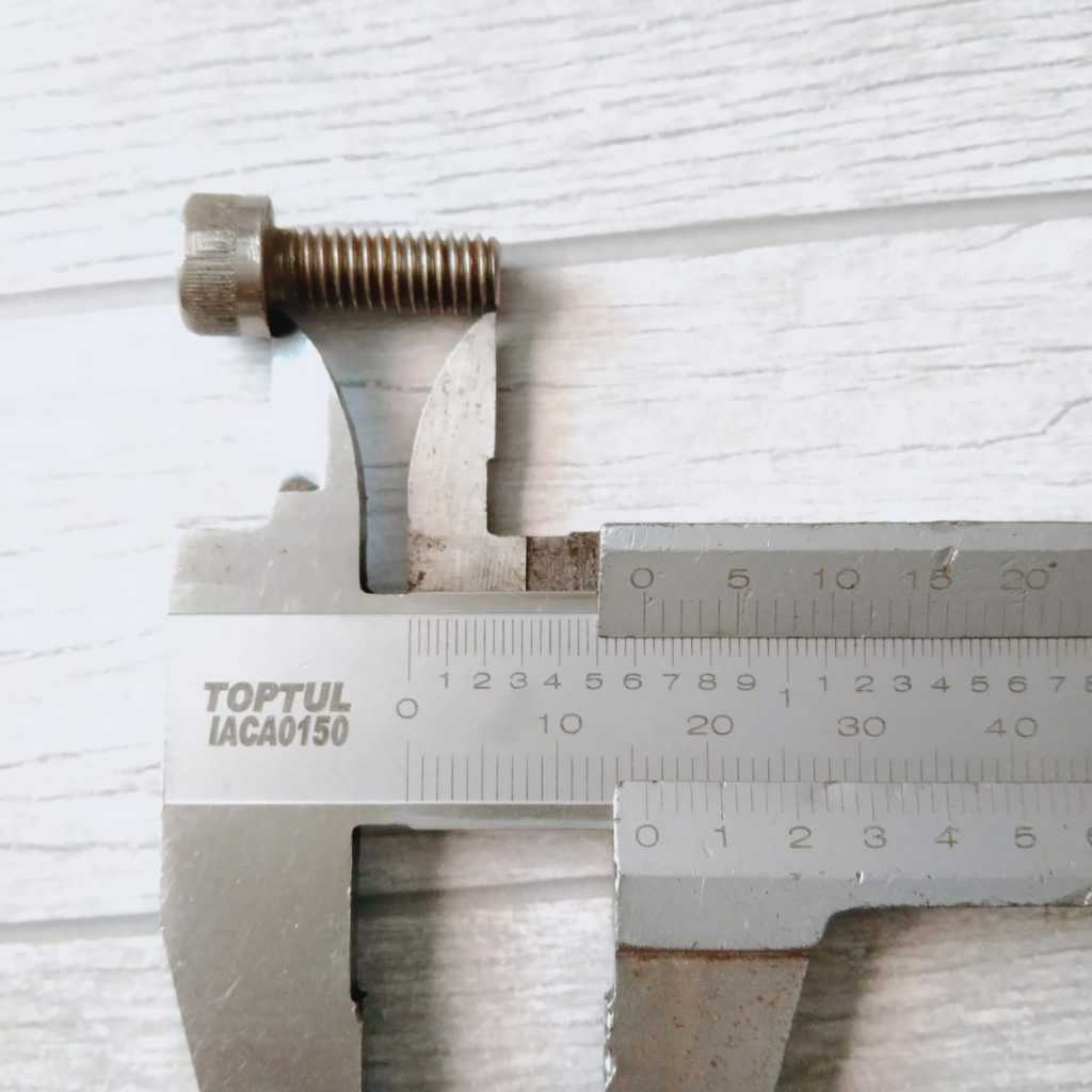 BAUT L UKURAN BAUT M6X16 NEKEL NEW OLD STOCK/COD