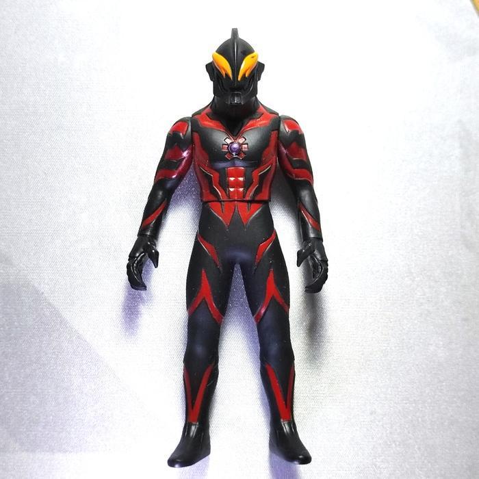 ULTRAMAN BELIAL ULTRA SPARK DOLL   14CM RARE
