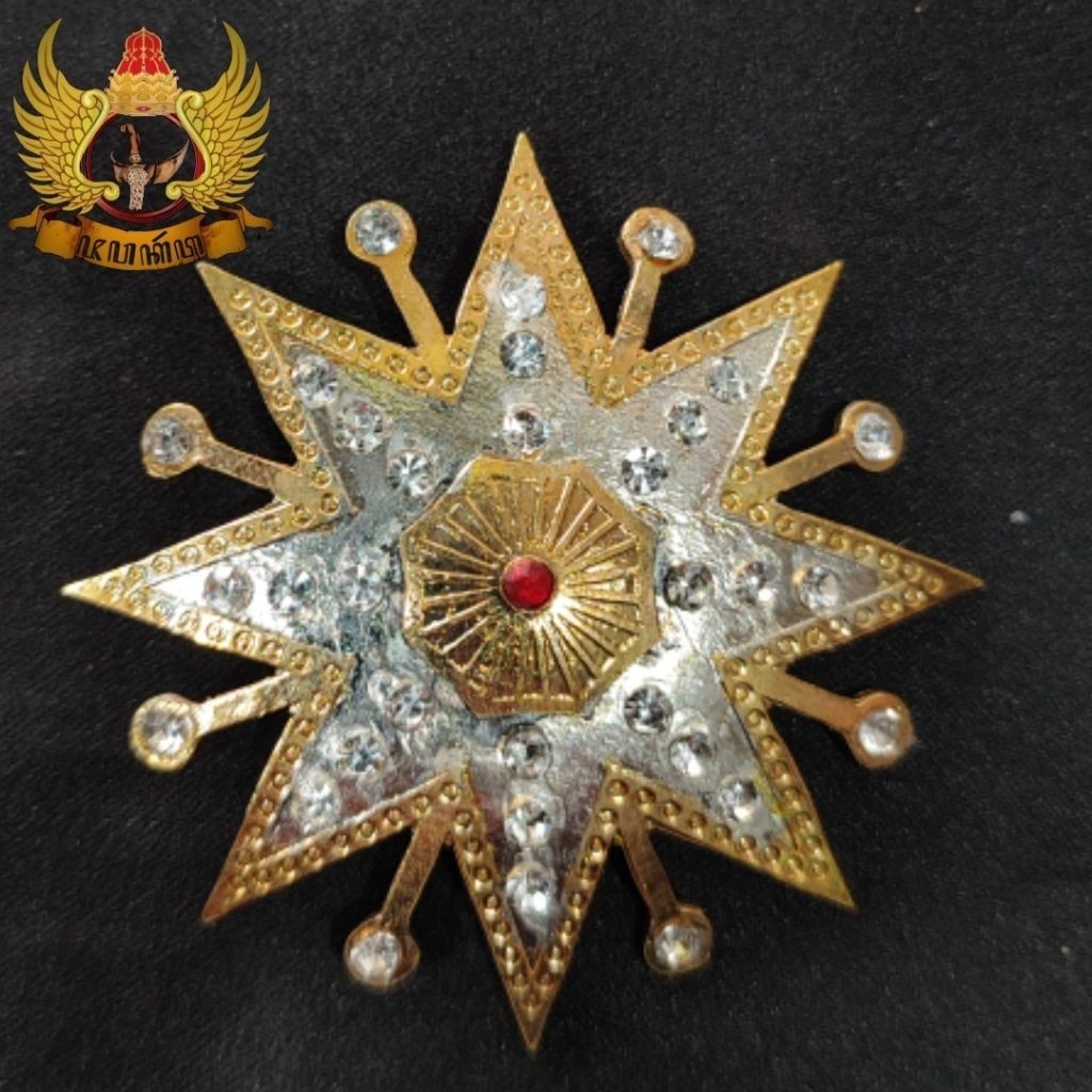 Bross Pin Beskap Logo Tanda Jasa Keraton Bahan Kuningan Sepuh Emas