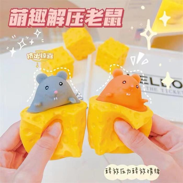 Soueezy pop up Squish Mouse Mainan Tupai Karet Mainan Remas Tupai Lucu