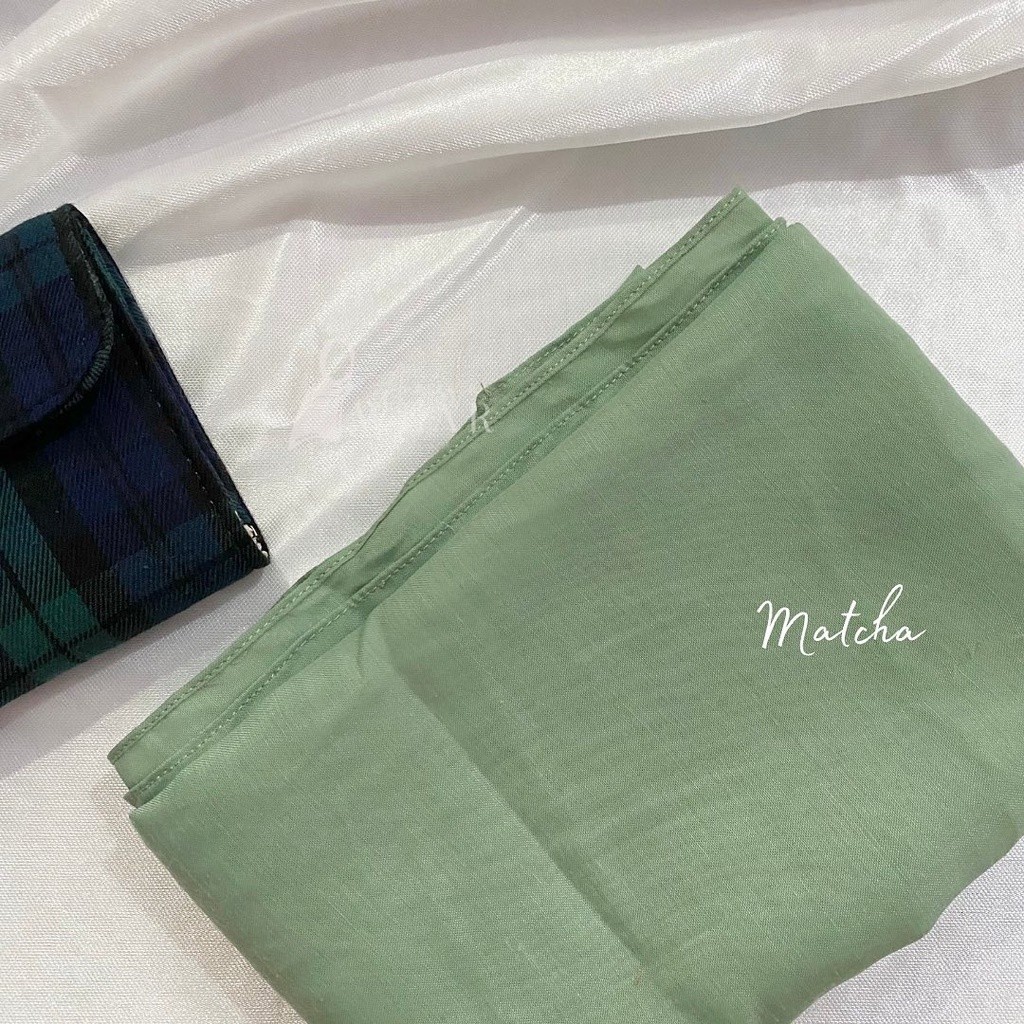 kerudung hijab segi empat bahan katun paris polos premium warna hijau muda mint / jilbab paris match