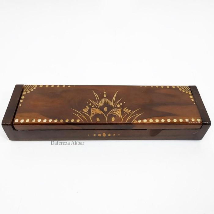 Kotak Wadah Penyimpanan Pipa Rokok dan Pusaka Kerajinan Kayu Jati LSP4