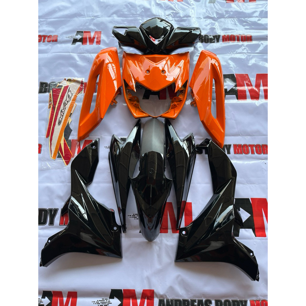 Full Cover Body Halus Honda Blade Lama Repsol plus Striping.
