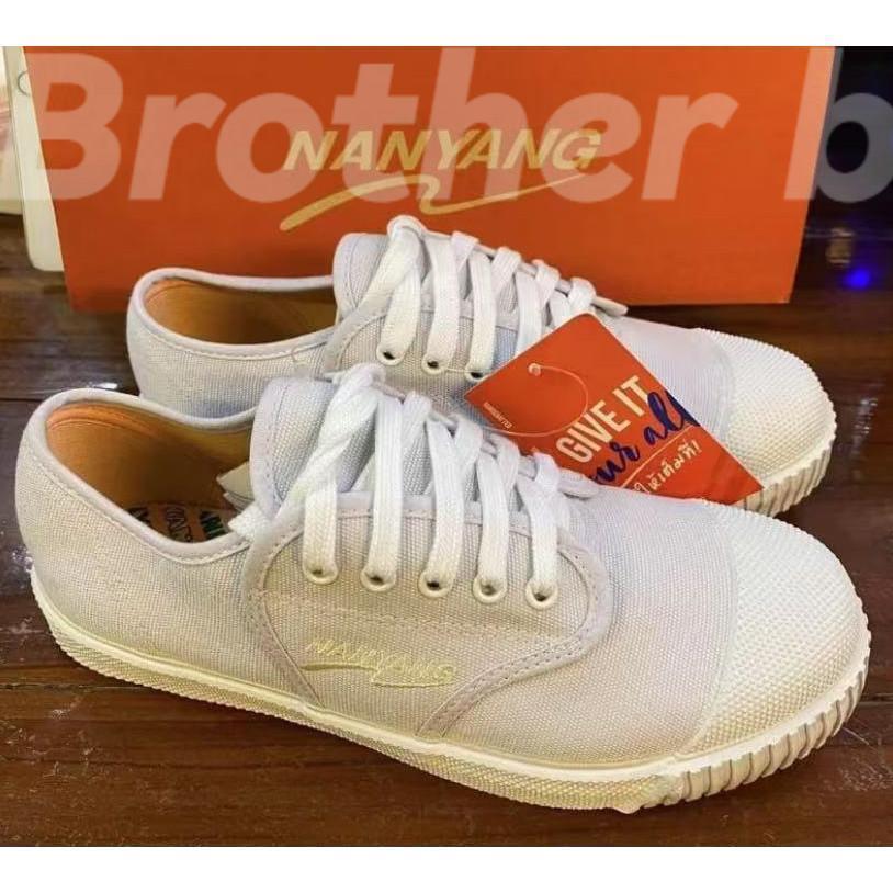 Nanyang Sepatu Takraw Luar Nanyang 205-sThai Original 100% Thailand untuk Aktiviti Sukan & Luar Ruan