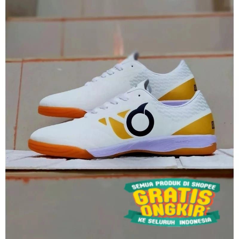 Sepatu Futsal Ortuseight Forte Savage IN Silver Electricity Komponen Ortus - SEPATU FUTSAL - SEPATU 