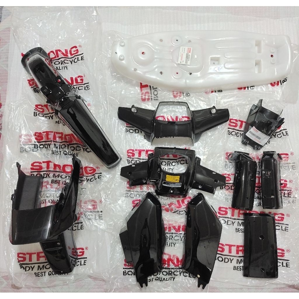 STRONG Complete Body Bodi Set Honda Prima Hitam Original STRONG RPM1