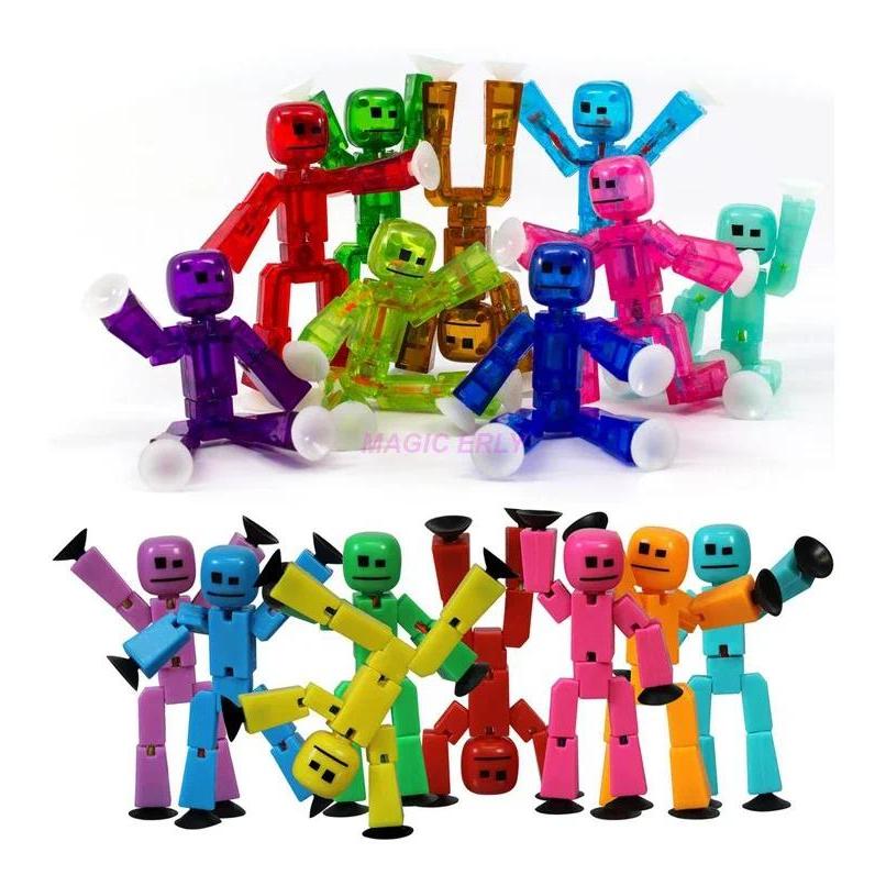 1pcs/2Pc/5Pcs/set fferent 8cm Sticky Robot Action Toy Figures with Sucker Deformable Plastic Animals