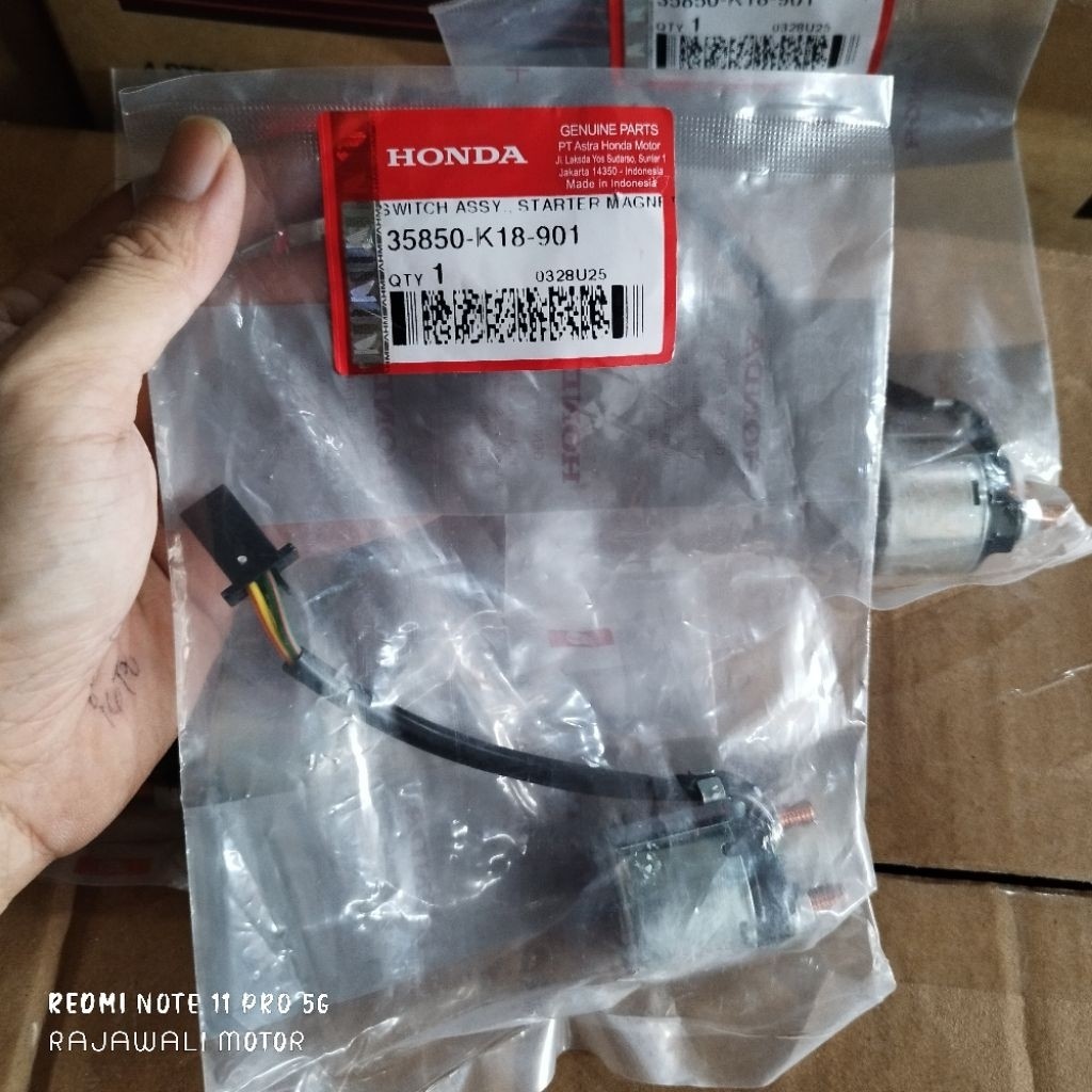 35850-K18-901 Bendik, Relay Starter Honda CBR 150R, verza K18 AHM Original