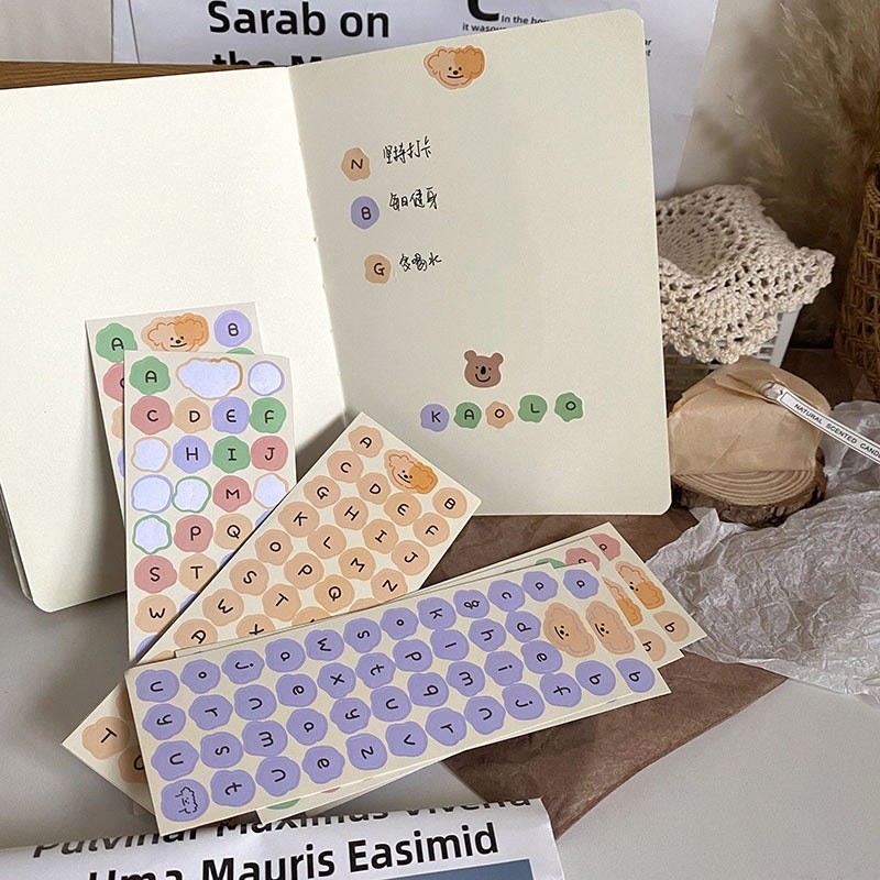 Stiker Huruf Angka Beruang Kartun 1Pc - Lucu Dekorasi Buku Jurnal Alfabet
