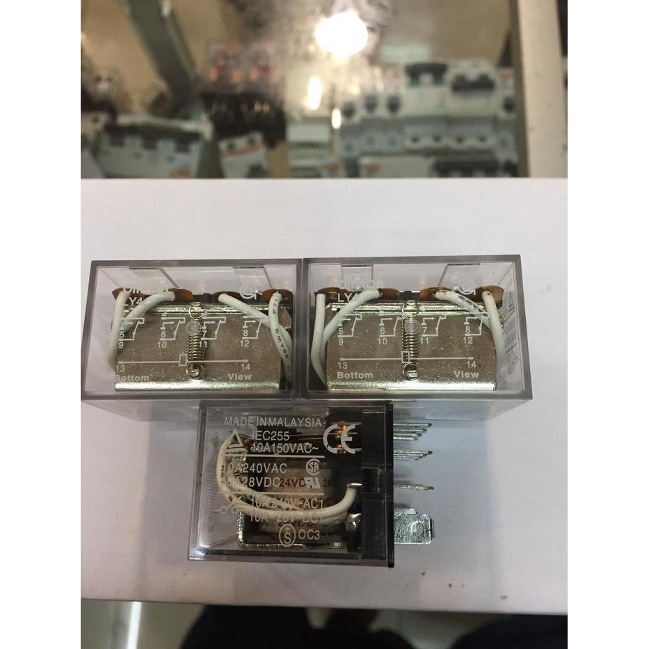 Relay Omron LY4 -AC 220V