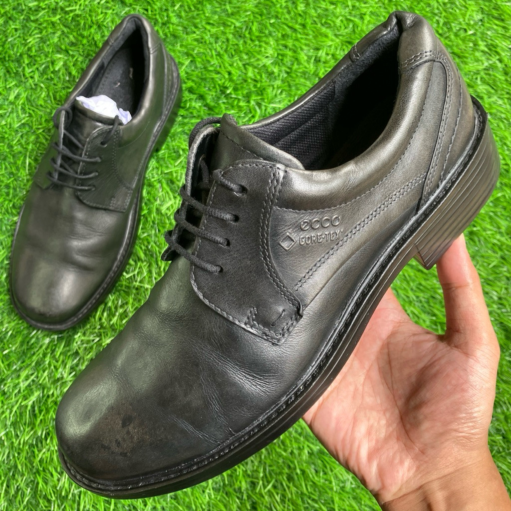 ECCO Goretex GTX Citytray Black Leather Pantofel shoes ukuran 39