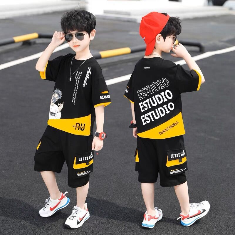 Gaya Korea Musim Panas Baru Lengan Pendek untuk Anak Laki-Laki yang Lebih Besar