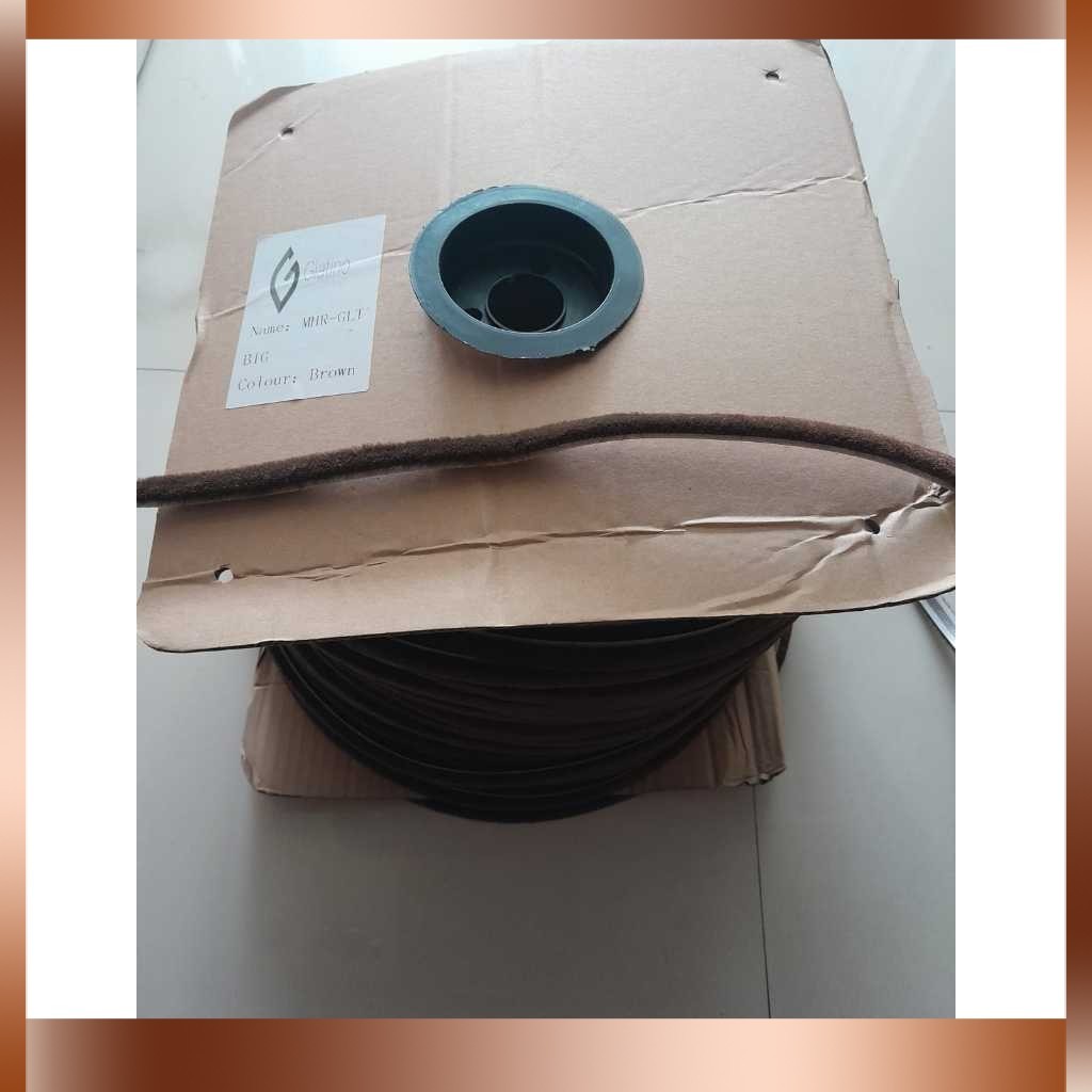 GLATINO / ATT MOHAIR Bulu Moher / Mohair Besar Merk Glatino - Warna Brown