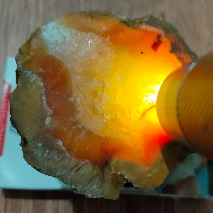 BATU BACAN OBI KUNING SUPER HQ kode 880 batu yg dikirim sesuai foto