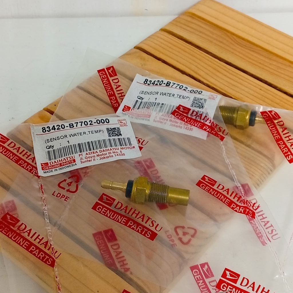 =[Aksesoris Otomotif]= Switch Temperatur Suhu Mesin Daihatsu 83420-B7702-000 Zebra Espass S89 S91 Ch