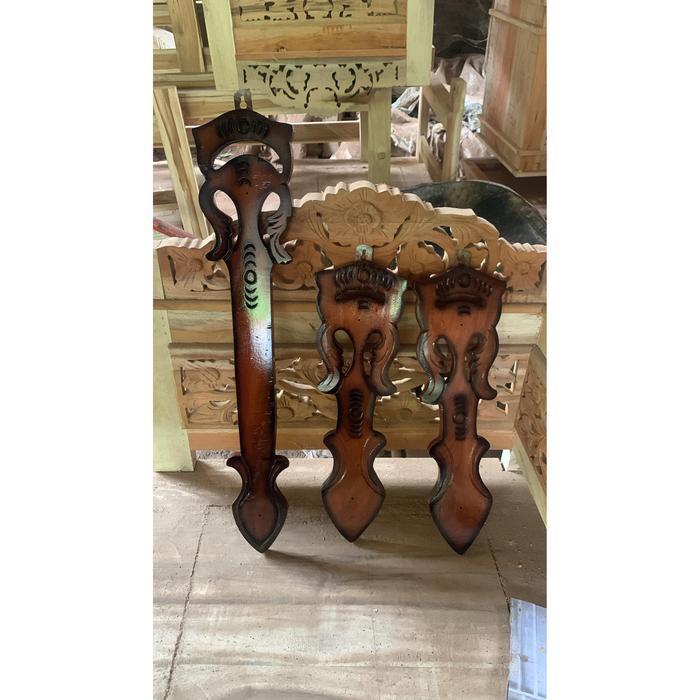 blawong keris isi 1  darikayu jati finishingan ukir jawa di padu jaman penjajahan voc bkKeris sengke