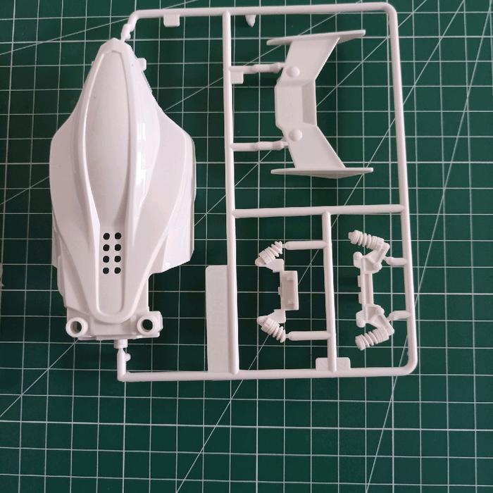 Body Dual Ridge Supertwo dan sfm - sfm putih