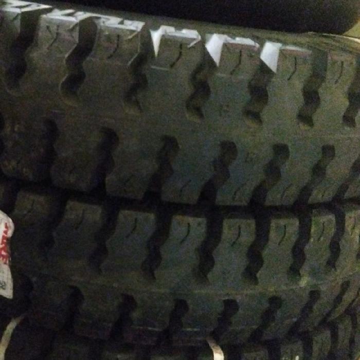 Ban Truck / Truk MRF 750-16 (Super-LUG)