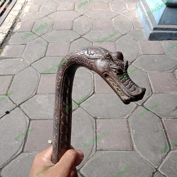 Pusaka Teken Kepala Naga Hitam Antik