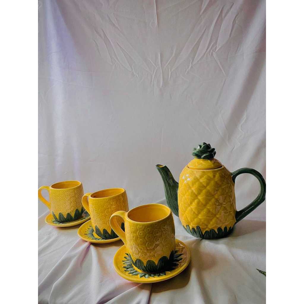 BIG SALE  - Sepaket Cangkir Teko Motif Nanas / Kado Unik / Hampers Cantik / Gelas Lucu / Cangkir Can