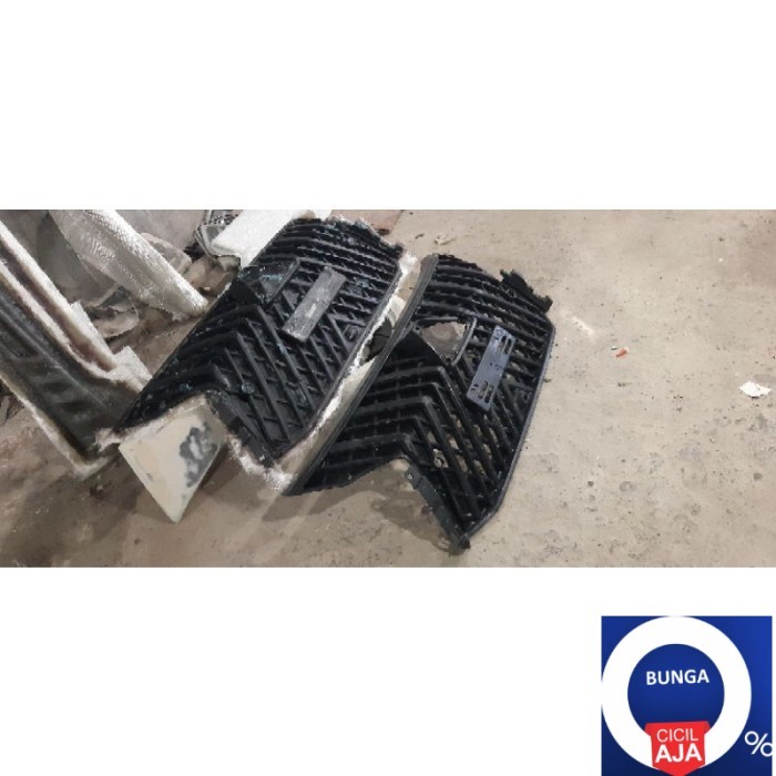 AKSESORIS MOBIL GRILL PAJERO SPORT 2021