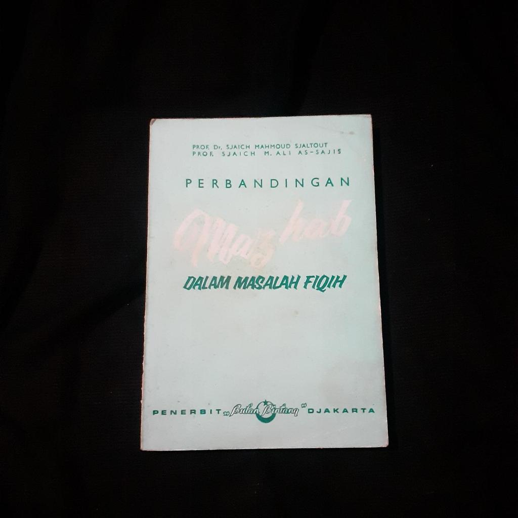 Perbandingan Mazhab dalam Masalah Fiqih
