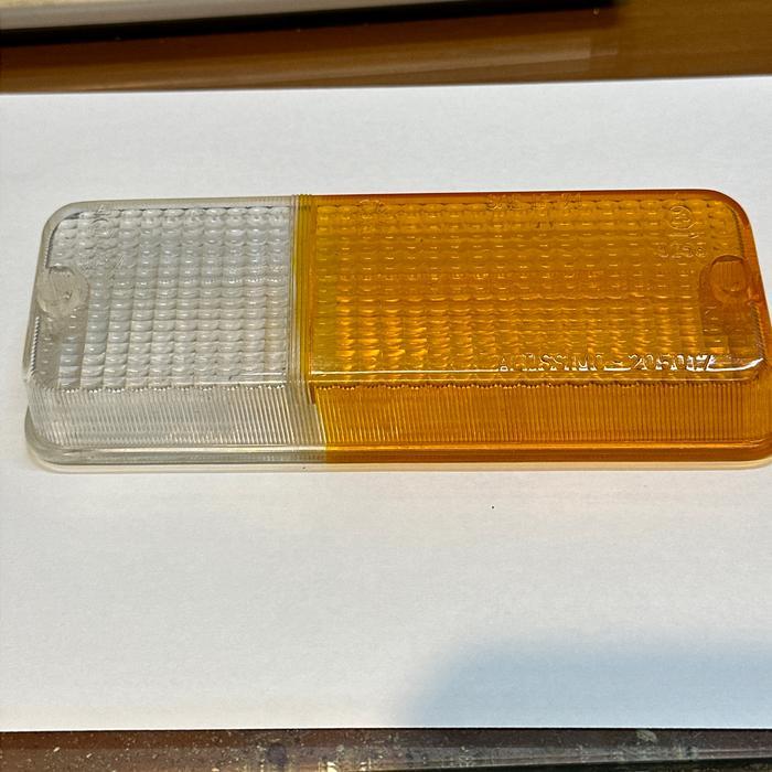 Right front signal len Fiat 128 Altissimo 205017 quality