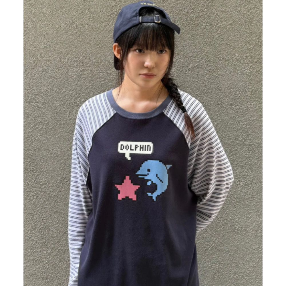Aland - Waikei - Pixel Star Dolphin Long Sleeve T-Shirt Navy - Kaos Lengan Panjang Biru Tua Unisex