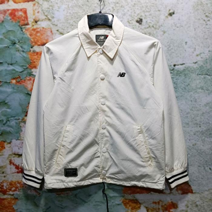 jacket coach NEW BALANCE kasual bagus size M