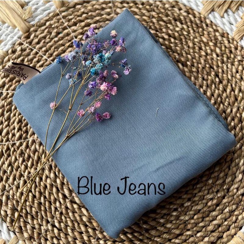 hijab segi empat paris premium/paris premium/segi empat murah/hijab premium/segi empat paris