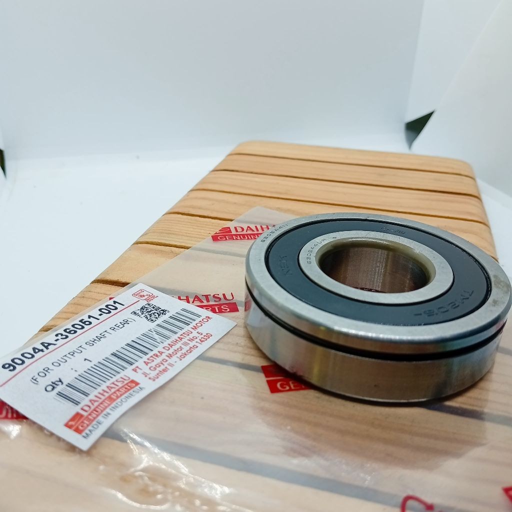 =AKSESORIS OTOMOTIF=[ AkseOtomotif01 ] Bearing Transmisi Belakang Buntut Manual Avanza Xenia Veloz R