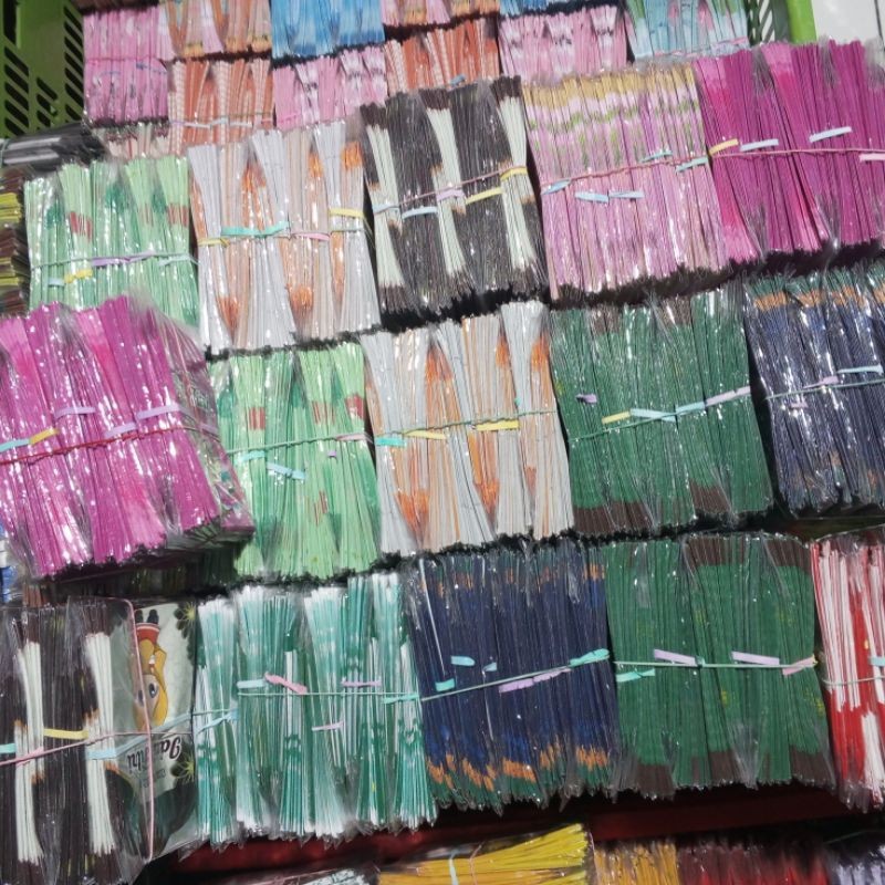 MEDIUM Minim 1000 pack. Amplop Lebaran siap jual per pack isi 8 lembar