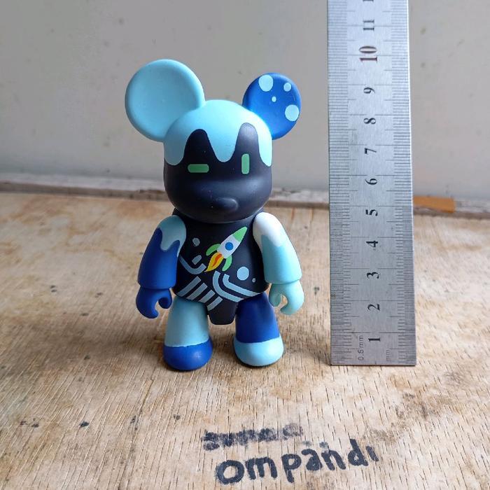 figure kartun violent bear qee 2ND