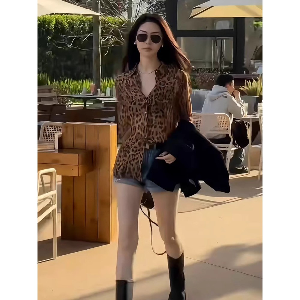 Mode Vogue Blus lengan panjang sifon motif leopard kelas atas untuk wanita