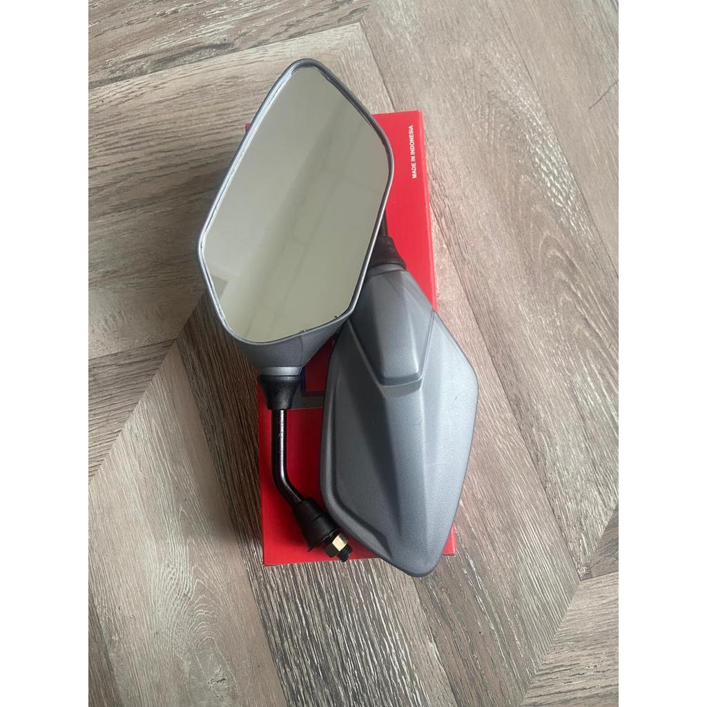 Spion Motor Variasi  Honda Vario 160 STD Silver