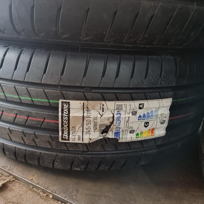 ban mobil bridgestone 245 50 19 alenza RFT bmw x3