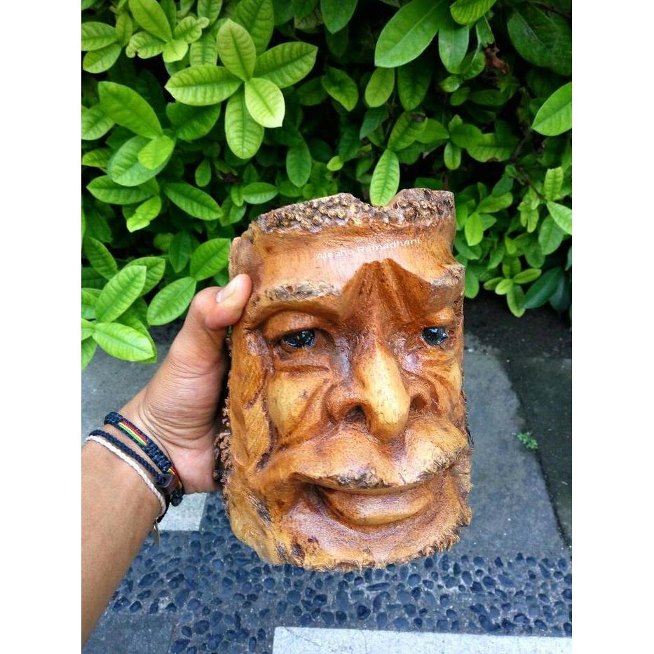 Asbak Unik Dari Akar Bambu Ukiran Bali