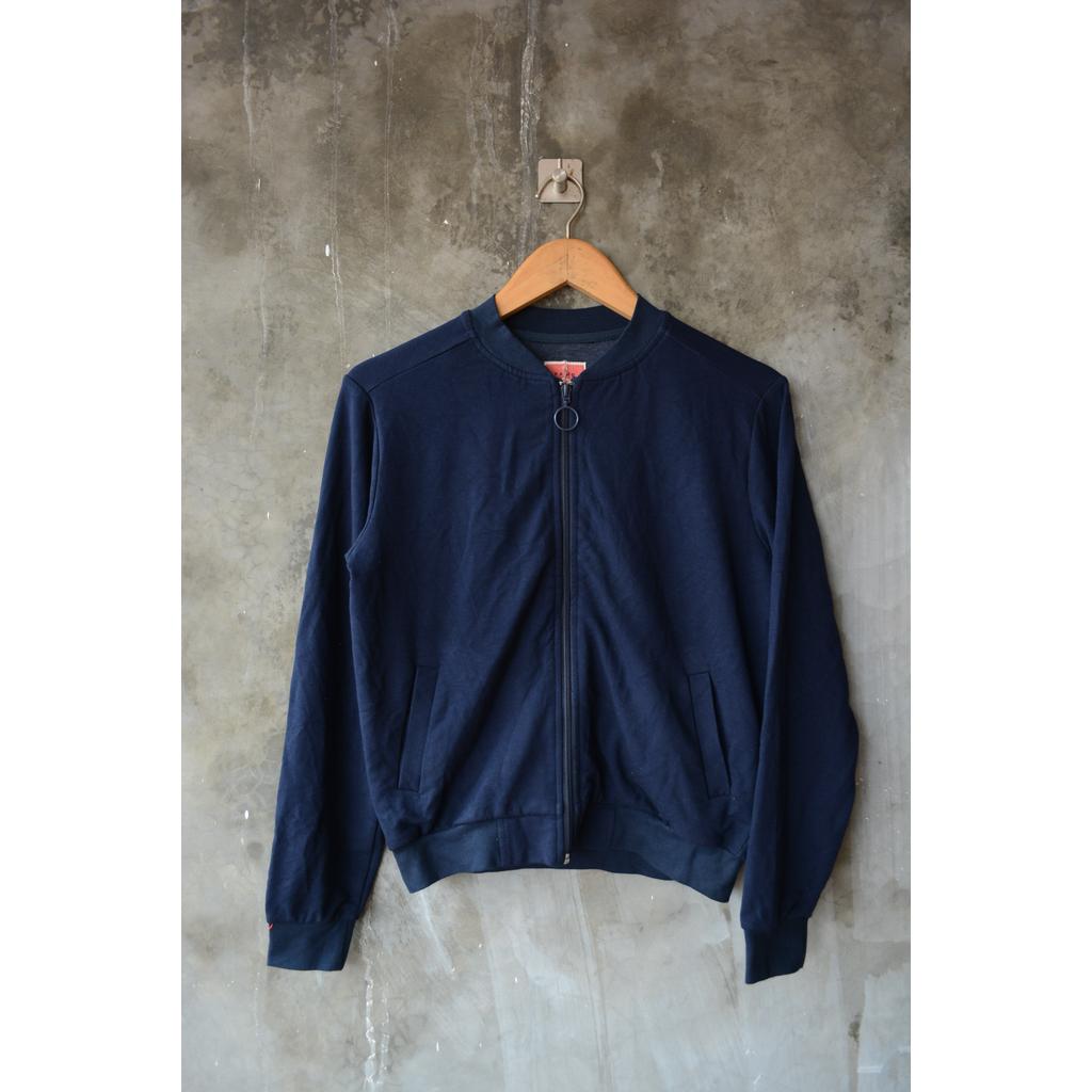 Katalog Jaket Wanita Famo - Size S