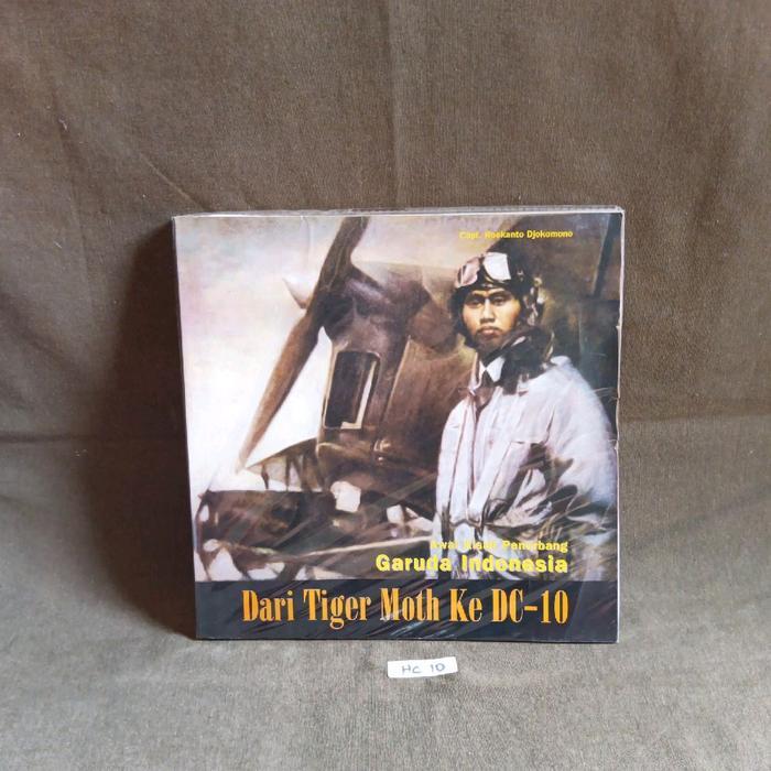 Awal Kisah Penerbangan Garuda Indonesia Dari Tiger Moth Ke DC - 10