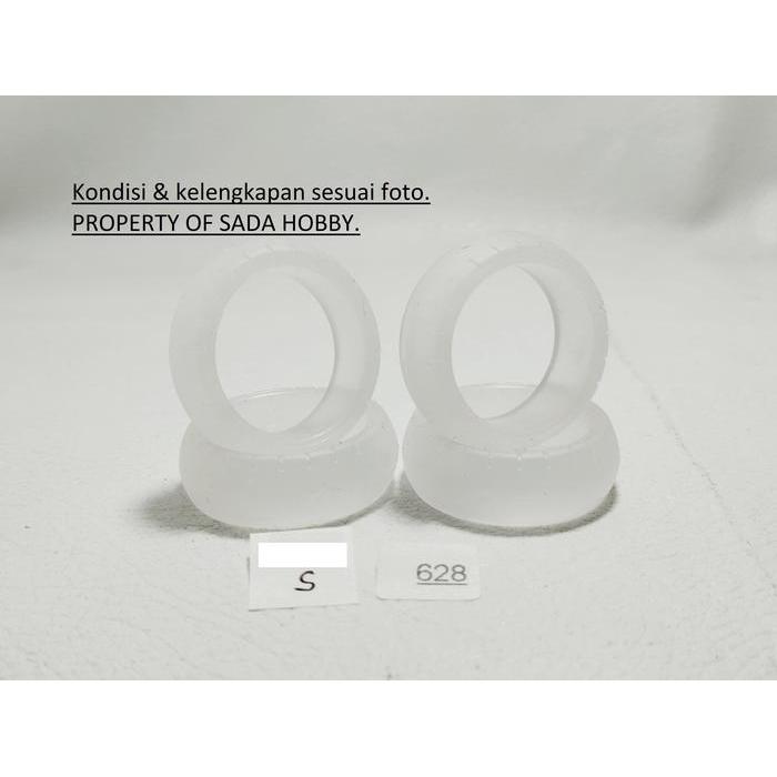 Tamiya Ban Large Soft Clear Arched - Ukuran Depan Belakang Sama- Lepas Dari Runner Belum Dipakai Dca