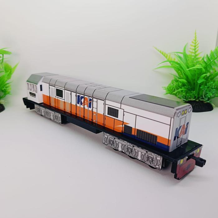 MINIATUR LOKOMOTIF CC 201 PUTIH ORANYE