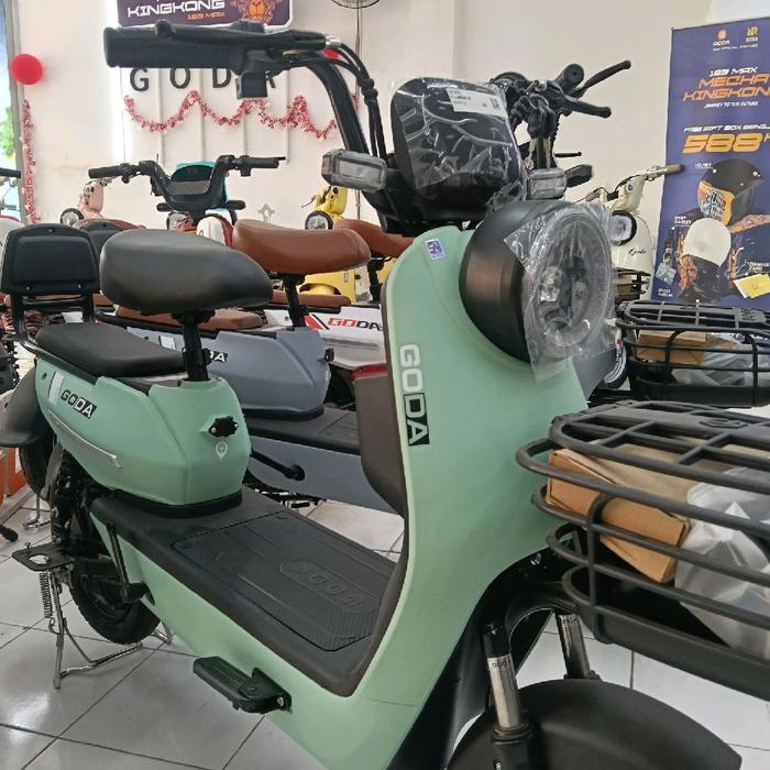 Sepda listrik Goda 140 DL - merah