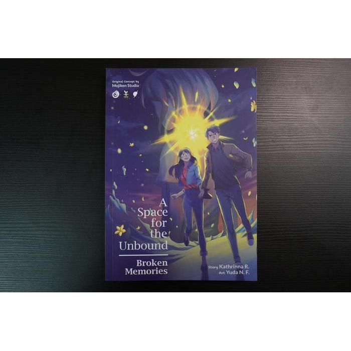 Komik A Space For The Unbound : Broken Memes