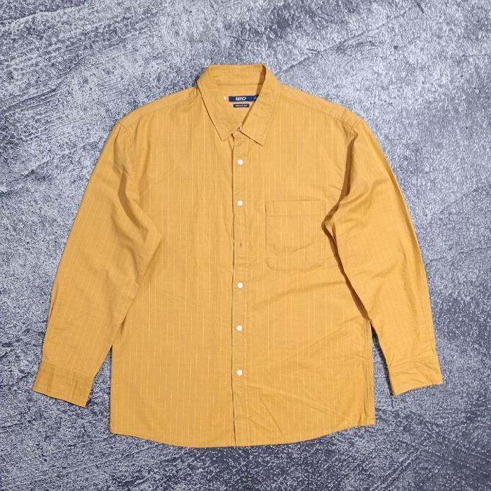 Kemeja lengan panjang SPAO garis pocket depan casual bagus size xl