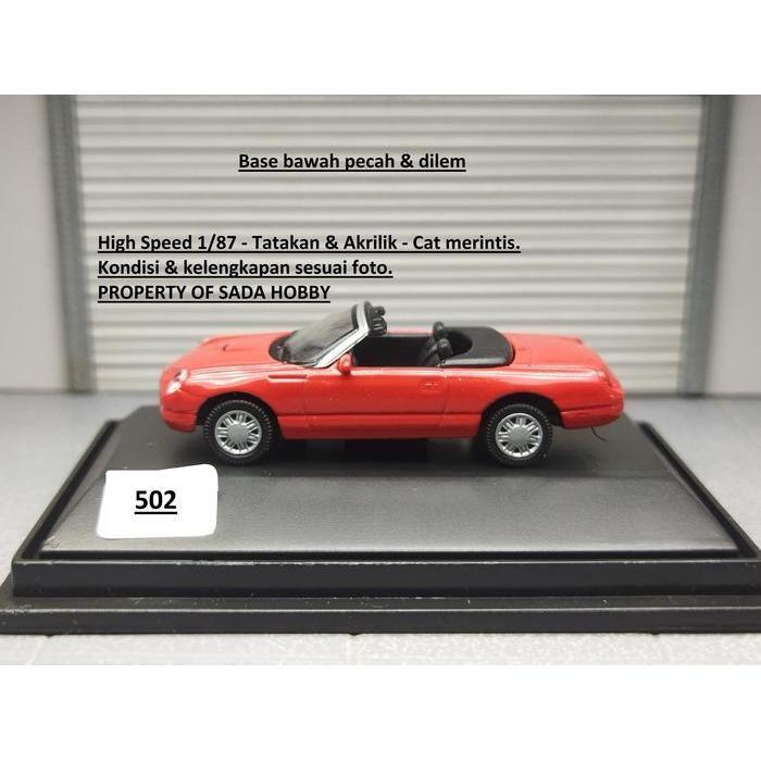 Malibu Skala 1/87 HO  Ford Thunderbird 2000 Cabriolet Merah
