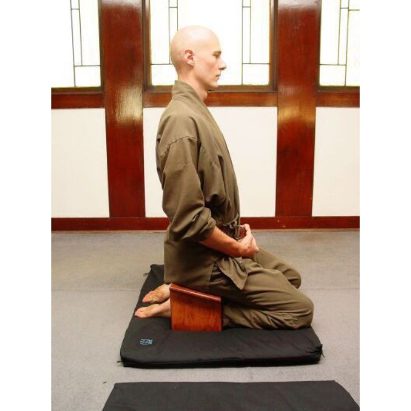 BANGKU KAYU DINGKLIK MEDITASI DOA/bangku meditasi yoga/dingklik yoga meditasi. Berkhualitas